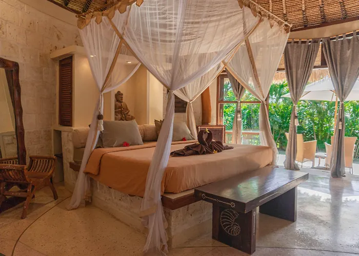 Resort La Joya Balangan 4*