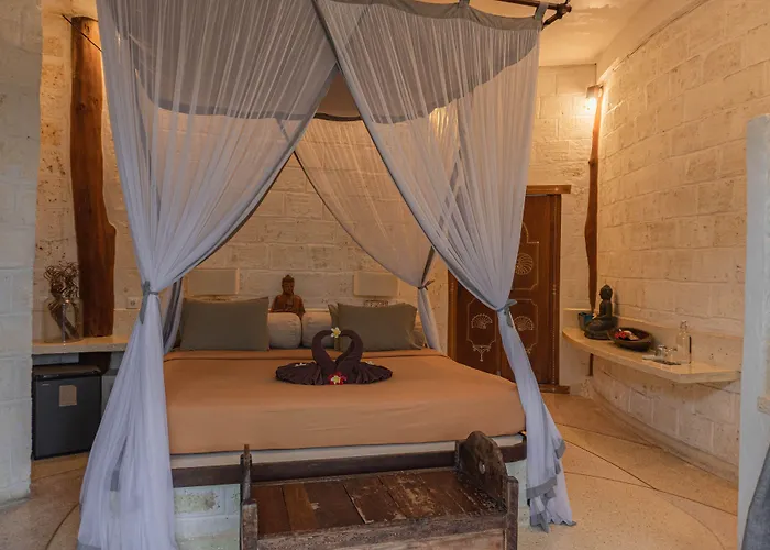 La Joya Balangan 4*