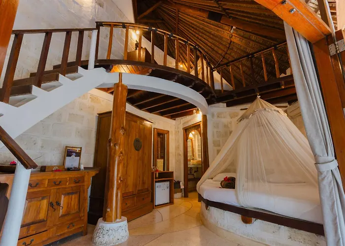 Resort La Joya Balangan 4*